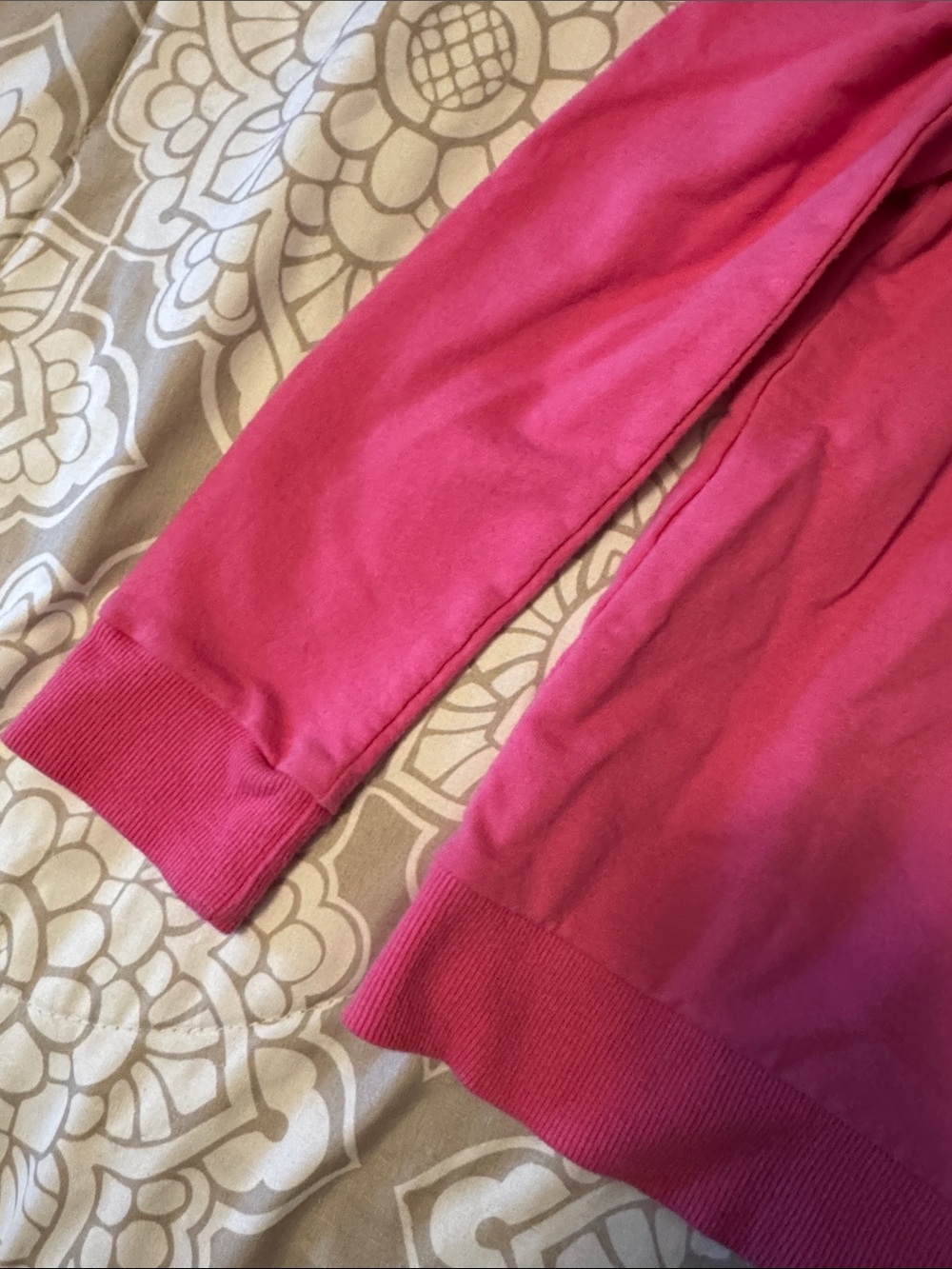 JoJo Siwa Girl’s Hot Pink Sweatshirt with Rainbow Bow Graphic Size 10/12 - Picture 4 of 6